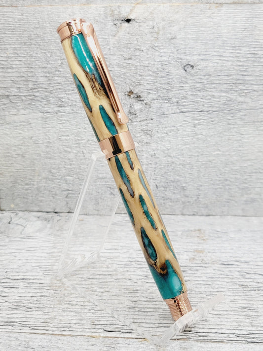 Leveche Fountain Pen with a Cholla Cactus and Resin Body
